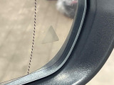 ●ブラインドアシストセンサー:視角からの車を感知し、ドライバーが車線変更を行う際に、警告音と共に注意を促してくれる安全支援機能です!