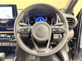 ステアリングスイッチ搭載!手を離さずに手元のスイッチでさまざまな操作が可能。運転中、視線をそらさなくても操作ができて安全です!