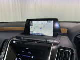 ナビゲーション付です。 ナビがあると便利、ラクラク何処でもいけます。 ナビが有るのと無いのとでは大きな違いですね。