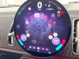 ●フロントシートヒーティング:運転席・助手席共に三段階で調節が可能なシートヒーターを装備しております。季節を問わず快適にご使用いただけます。