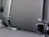 【ISOFIX/i-Sizeチャイルドシート対応】チャイルドシートを固定する専用金具が装備。i-Sizeチャイルドシートにも対応です。