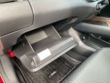 車検証入れなどにお使いください。