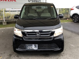 お客様に安全で快適なカーライフをお送りいただくために、中古車にも高いレベルの品質基準を設け、その基準に従って、全ての中古車について納車前整備を実施しています。