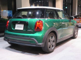 北海道から沖縄まで、日本全国への配送も承ります。お気軽に0078-6002-369993 MINI NEXT一宮まで!