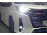 話題のLEDヘッドランプが採用されております! 省電力で長寿命、しかもとても明るく熱くなりにくい性質を持ったライトになります。虫も寄ってきにくい性質も持っております。