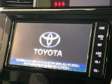 【純正ナビ】人気の純正ナビを装備しております。ナビの使いやすさはもちろん、オーディオ機能も充実!キャンプや旅行はもちろん、通勤や買い物など普段のドライブも楽しくなるはず♪