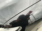 フロント左フェンダーにキズがございます。