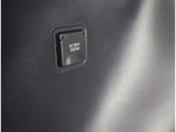 非常時やキャンプなどに役立つAC100Vコンセント付きです。