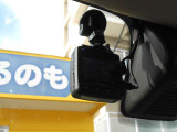 ドライブレコーダーは前後タイプもあり、前方、後方で同時録画ができ事故を起こした時やあおり運転などの行為をしっかり録画できますよ!!