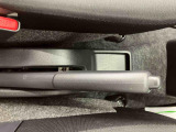3.「認定中古車カルテ」は、走行距離や修復歴に加えてキズ・凹みの有無・状態や消耗品の交換、過去の整備状況がわかります。