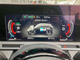 モーター出力とトルクを向上させ、ロードノイズの中にエンジン音を隠す事で高い静粛性を実現。より楽しく、より扱いやすく、より快適な新感覚ドライブを実現。全てが進化した第2世代e-POWERを搭載しています。