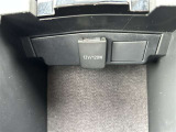 コントロールボックスの中にはアクセサリーソケットが装備されています。