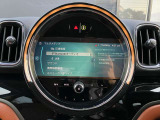 8.8インチ純正タッチパネルHDDナビ、ミュージックサーバー、Bluetooth、ハンズフリーフォン付。