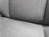 ◆ISOFIX◆シートベルトいらずでチャイルドシートと固定金具を連結するだけでガッチリ固定できます。