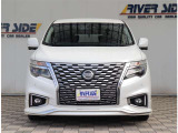 お車のご納車は待ち遠しいもの。1日でも早くご納車が出来るよう、整備拠点と販売店を結ぶ輸送ラインを確立しております。