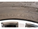 185/60R15    装着タイヤサイズです。 夏タイヤもスタッドレスタイヤの事も、トヨタモビリティ石川にご相談くださいませ