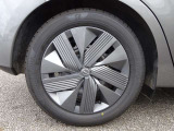 【タイヤ】【純正16インチホイール】《185/60R16》