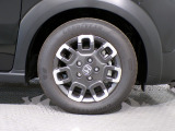 【純正アルミ】純正アルミ装備車です。走りもキビキビ見た目も格好良いです。見た目を重視する方には欲しい装備です!