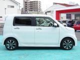 任意の自動車保険も当店でいかがでしょうか?Honda自動車保険あんしんプランをご用意しております。飛び石の際には、ご負担を抑える事が可能です。詳しくはお気軽にお問合せ下さい。