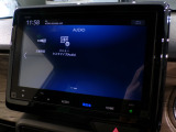 Bluetooth、AM、FM、スマートフォン接続ができます。