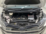 エンジンルーム普段は見えないエンジンルームですが、お手入れが大切な場所ですね。トヨタカローラ名古屋のU-Carはエンジンルームも仕上げております
