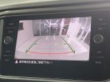 バックモニターも装備しております。車庫入れの苦手なお客様、もうご心配いりません。バックモニターがあれば、ぶつける心配一切無し?!重宝してくれると思います、