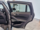 BMWプレミアムセレクション館林では、高年式低走行モデルからMモデル、年式が経ちなかなかディーラーでは見かけないモデルまで幅広いラインナップで認定中古車を取り扱っております。品質に自信があります。