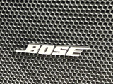 【BOSEサウンドシステム】メーカーオプションの高品位サウンドシステムを搭載。専用のチューニングが施された大小様々なスピーカーから良質なサウンドが奏でられ、臨場感あふれる音響空間を演出します。