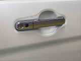 オイル交換無料。車検までのオイル交換無料チケットをお渡ししております。詳しくはお問い合わせください!!
