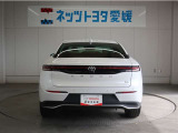 「中古車ハイブリッド保証」付き。ハイブリッド機構を無償で保証します。保証期間は、初度登録年月から10年目まで、またはロングラン保証が終わってから3年間。ただし累計走行距離が20万km以内です。