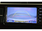 【バックカメラ】バック駐車が苦手な方の強い味方です。後方の状況が一目で分かりますので安心です。