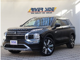 三菱 アウトランダー PHEV 2.4 P エグゼクティブ パッケージ 4WD