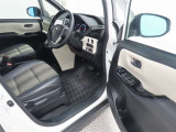 【禁煙車の定義】当店の定義・・・☆タバコ臭くない事☆コゲがない事☆灰皿等の喫煙器具が未使用の事 以上3項目をクリアした場合【禁煙車】と表示します。(現状を表しています。過去の事は、断定できません。)