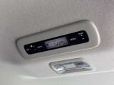 後席エアコンもついており、車内の温度をすばやく快適にしてくれます
