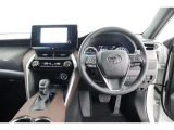 見通しのよいすっきりとした視界で、誰でも運転しやすいです。運転のしやすさは疲れにくさにも繋がりますよ♪