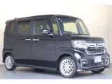 当社の優秀なスタッフがしっかり点検整備をさせていただいてからご納車いたします!さらに!エンジンオイル、エレメント・ミッションオイル・ワイパーゴムを新品交換になります!これで安心して乗って頂けます!