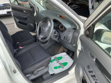 車検のご相談も承ります。お客様にメリットのあるアドバイスをさせていただいております。