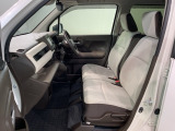 豊富に在庫を取り揃えています。 軽自動車からミニバン、セダン、SUV、話題のハイブリッド車などなど続々入荷中です!