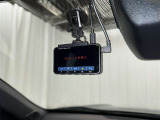 万が一のトラブルのときにも役に立つドライブレコーダーを装備しています。側面衝突や幅寄せ・割り込み対策に!