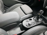オートマチックトランスミッションはスムーズ&エコでドライブをお楽しみ頂けます
