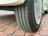 【ホイールキャップ】車に良く似合う純正ホイールキャップが装備されています。ノーマルタイヤ、スタッドレスタイヤもU-Select交野にお任せください。