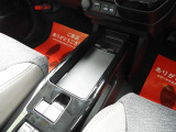 雪道ラクラク4WD☆全方位モニター付き9インチナビ☆アップグレードPKG☆HUD☆前後ブレサポ☆LED☆前後ドラレコ☆ETC☆マットバイザー☆
