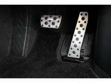 栃木トヨタテクノショップで、車検整備後、または、12ヶ月定期点検整備後、納車します。整備費用は店頭価格に含まれます。