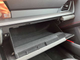 【GLIONグループ GSQUARE】の車輌をご覧頂き、誠にありがとうございます。お客様にピッタリなお車を弊社スタッフがご案内させて頂きます。