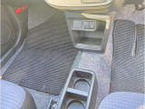 お客様に安心してお乗り頂けるように、ご納車前には車両の点検と消耗部品の交換をさせて頂きます.