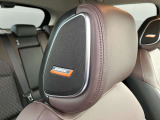 「BOSEパーソナルプラスサウンドシステム」運転席と助手席のヘッドレスト内蔵スピーカーを含む計8つの高性能スピーカーと最先端DSP内蔵アンプを組合わせ、ライブ会場にいるかのような音の広がりと臨場感を楽しめます