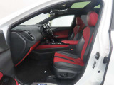 【車内クリーニング】専門業者の職人がクリーニング!気軽にお問い合わせください!
