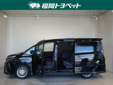 両側パワースライドドア付きだから、狭い駐車スペースなどでの 乗り降りラクラク!小さなお子さまのいるご家庭には嬉しい装備。