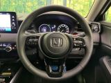 【純正革巻きステアリング】上質な革を使用することで、手にしっかり馴染みとても運転しやすいハンドルです♪