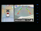 アラウンドビューは4方のカメラで真上から車を見たようにモニタで確認ができる日産自慢の装備です。周辺の安全確認、小さなお子様や障害物も確認できるので、駐車のしやすさだけでなく、事故防止にも役立ちます♪